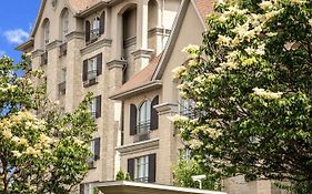 Le St-Martin Hotel & Suites